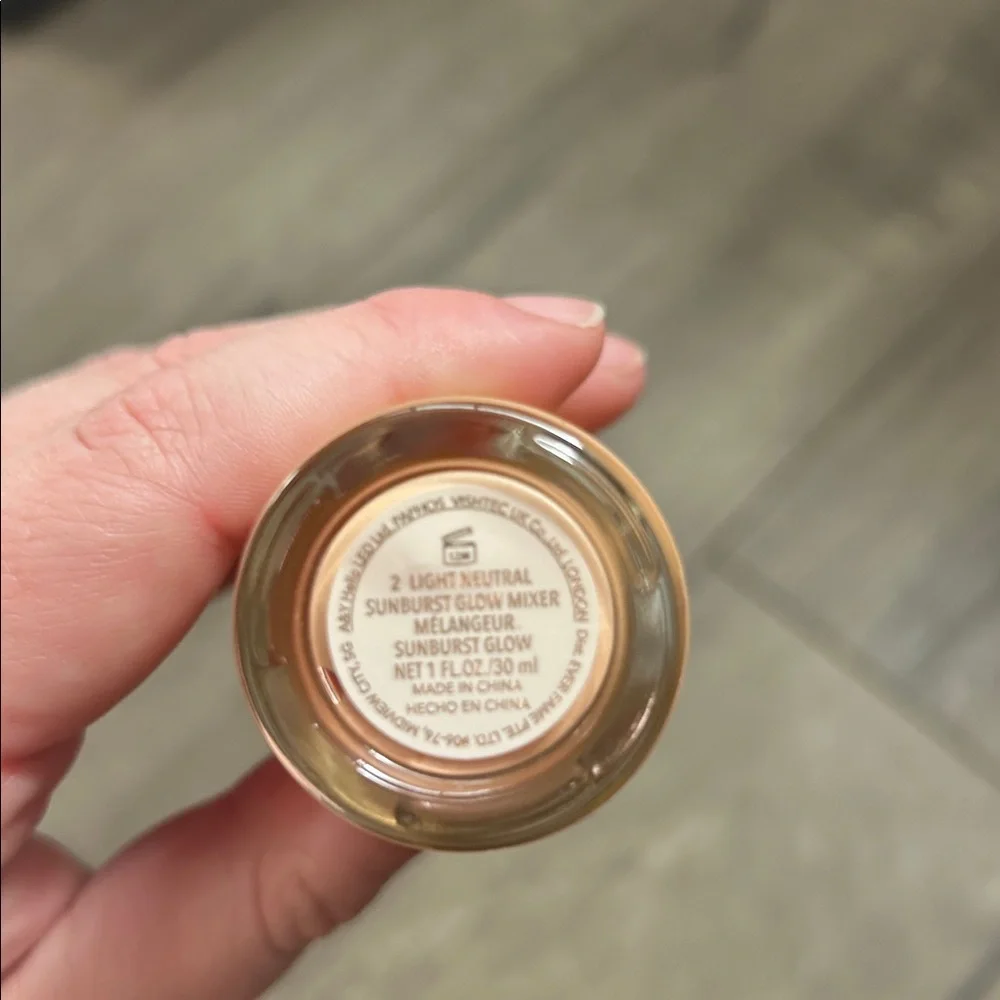 Sheglam Sunburst Glow Mixer-Light‎ Neutral